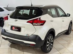 NISSAN KICKS 1.6 16V SL PACK PLUS XTRONIC 2017/2018 SUL SERRA MOTORS CAXIAS DO SUL / Carros no Vale