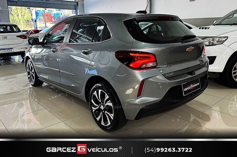 CHEVROLET ONIX 1.0PREMIER II 12V TURBO 2023/2024 GARCEZ VEÍCULOS BENTO GONÇALVES / Carros no Vale