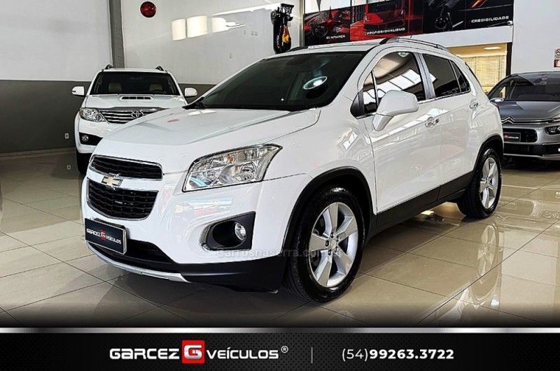 CHEVROLET TRACKER 1.8 MPFI LTZ 4X2 16V 2013/2014 GARCEZ VEÍCULOS BENTO GONÇALVES / Carros no Vale