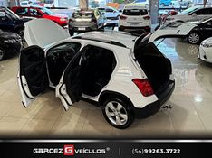 CHEVROLET TRACKER 1.8 MPFI LTZ 4X2 16V 2013/2014 GARCEZ VEÍCULOS BENTO GONÇALVES / Carros no Vale