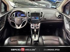 CHEVROLET TRACKER 1.8 MPFI LTZ 4X2 16V 2013/2014 GARCEZ VEÍCULOS BENTO GONÇALVES / Carros no Vale