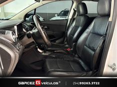 CHEVROLET TRACKER 1.8 MPFI LTZ 4X2 16V 2013/2014 GARCEZ VEÍCULOS BENTO GONÇALVES / Carros no Vale