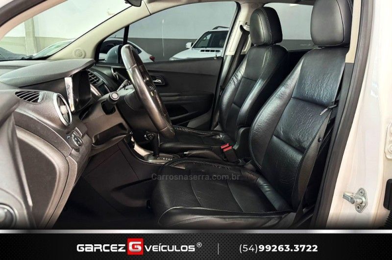 CHEVROLET TRACKER 1.8 MPFI LTZ 4X2 16V 2013/2014 GARCEZ VEÍCULOS BENTO GONÇALVES / Carros no Vale