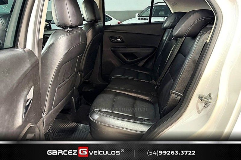 CHEVROLET TRACKER 1.8 MPFI LTZ 4X2 16V 2013/2014 GARCEZ VEÍCULOS BENTO GONÇALVES / Carros no Vale