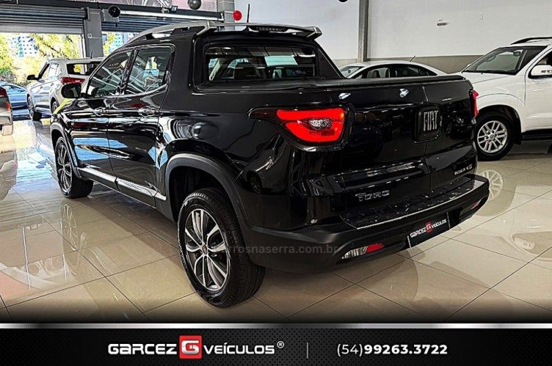 FIAT TORO 2.0 16V TURBO VOLCANO AT9 4X4 2020/2021 GARCEZ VEÍCULOS BENTO GONÇALVES / Carros no Vale