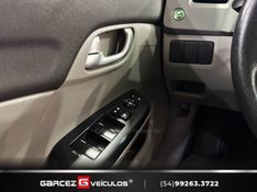 HONDA CIVIC 2.0 LXR 16V 2013/2014 GARCEZ VEÍCULOS BENTO GONÇALVES / Carros no Vale