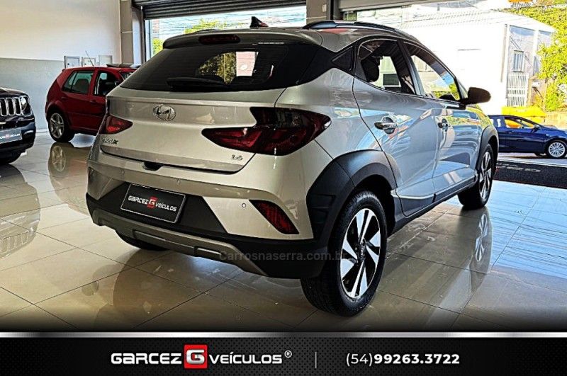 HYUNDAI HB20X 1.6 16V DIAMOND 2019/2020 GARCEZ VEÍCULOS BENTO GONÇALVES / Carros no Vale