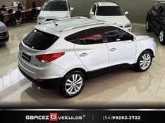 HYUNDAI IX35 2.0 MPI 4X2 16V 2010/2011 GARCEZ VEÍCULOS BENTO GONÇALVES / Carros no Vale