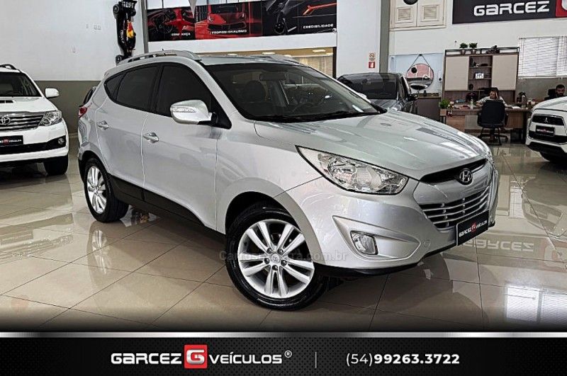 HYUNDAI IX35 2.0 MPI 4X2 16V 2010/2011 GARCEZ VEÍCULOS BENTO GONÇALVES / Carros no Vale HYUNDAI IX35 2.0 MPI 4X2 16V 2010/2011 GARCEZ VEÍCULOS BENTO GONÇALVES / Carros no Vale