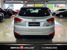 HYUNDAI IX35 2.0 MPI 4X2 16V 2010/2011 GARCEZ VEÍCULOS BENTO GONÇALVES / Carros no Vale