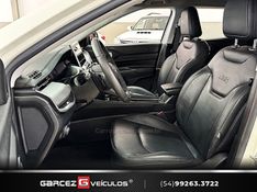 JEEP COMPASS 1.3 LONGITUDE T270 16V TURBO 2022/2022 GARCEZ VEÍCULOS BENTO GONÇALVES / Carros no Vale