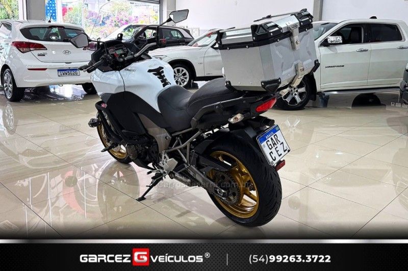 KAWASAKI VERSYS 1000 ABS 2012/2013 GARCEZ VEÍCULOS BENTO GONÇALVES / Carros no Vale
