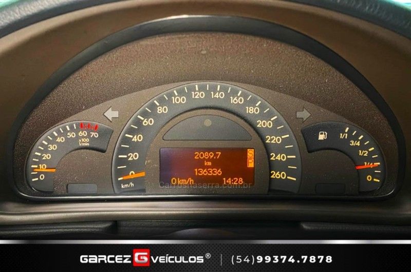 MERCEDES-BENZ C 230 K 1.8 KOMPRESSOR AVANTGARDE 16V 2004/2004 GARCEZ VEÍCULOS BENTO GONÇALVES / Carros no Vale MERCEDES-BENZ C 230 K 1.8 KOMPRESSOR AVANTGARDE 16V 2004/2004 GARCEZ VEÍCULOS BENTO GONÇALVES / Carros no Vale