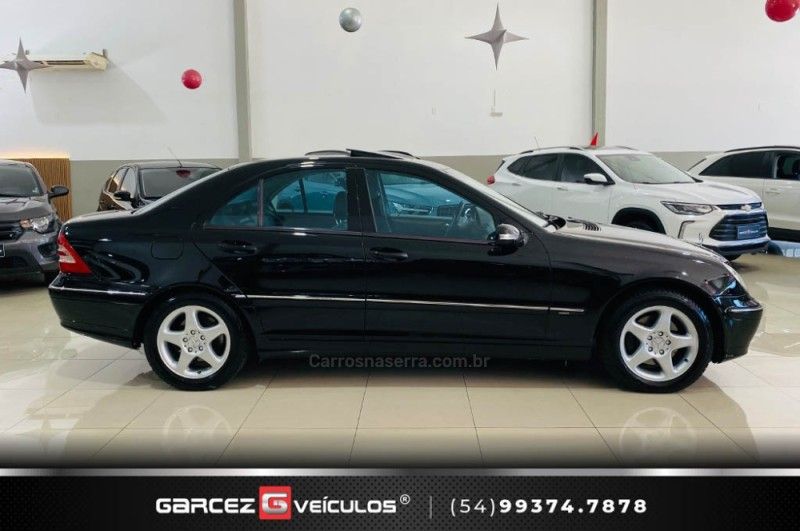 MERCEDES-BENZ C 230 K 1.8 KOMPRESSOR AVANTGARDE 16V 2004/2004 GARCEZ VEÍCULOS BENTO GONÇALVES / Carros no Vale MERCEDES-BENZ C 230 K 1.8 KOMPRESSOR AVANTGARDE 16V 2004/2004 GARCEZ VEÍCULOS BENTO GONÇALVES / Carros no Vale