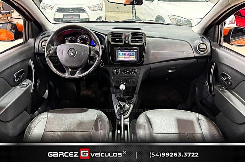 RENAULT SANDERO 1.6 STEPWAY 8V 2015/2016 GARCEZ VEÍCULOS BENTO GONÇALVES / Carros no Vale RENAULT SANDERO 1.6 STEPWAY 8V 2015/2016 GARCEZ VEÍCULOS BENTO GONÇALVES / Carros no Vale