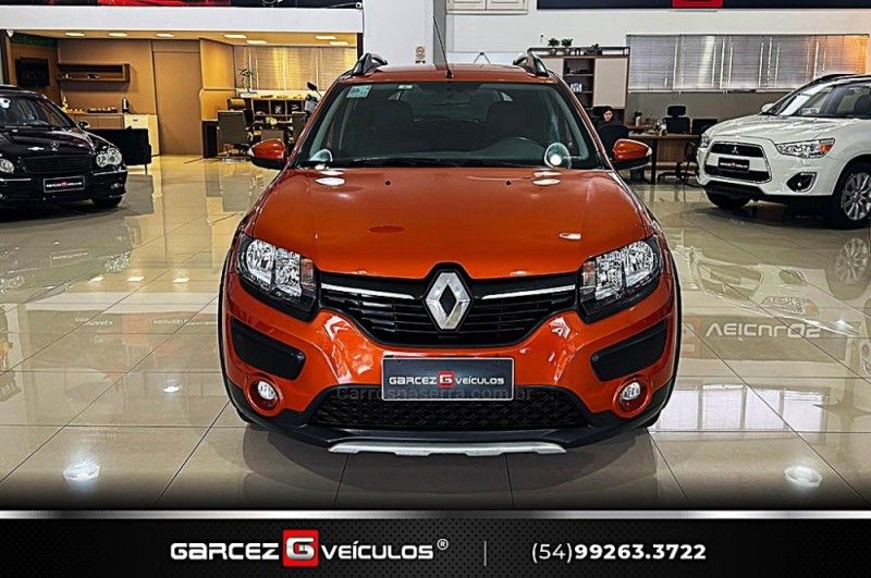 RENAULT SANDERO 1.6 STEPWAY 8V 2015/2016 GARCEZ VEÍCULOS BENTO GONÇALVES / Carros no Vale RENAULT SANDERO 1.6 STEPWAY 8V 2015/2016 GARCEZ VEÍCULOS BENTO GONÇALVES / Carros no Vale