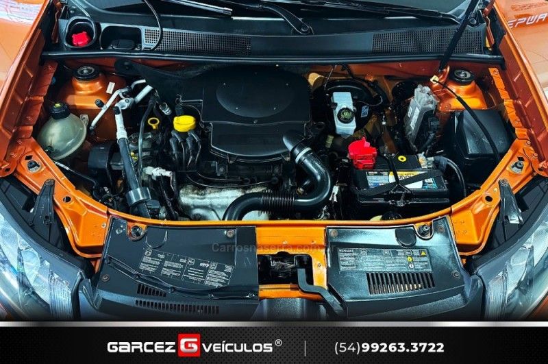 RENAULT SANDERO 1.6 STEPWAY 8V 2015/2016 GARCEZ VEÍCULOS BENTO GONÇALVES / Carros no Vale RENAULT SANDERO 1.6 STEPWAY 8V 2015/2016 GARCEZ VEÍCULOS BENTO GONÇALVES / Carros no Vale