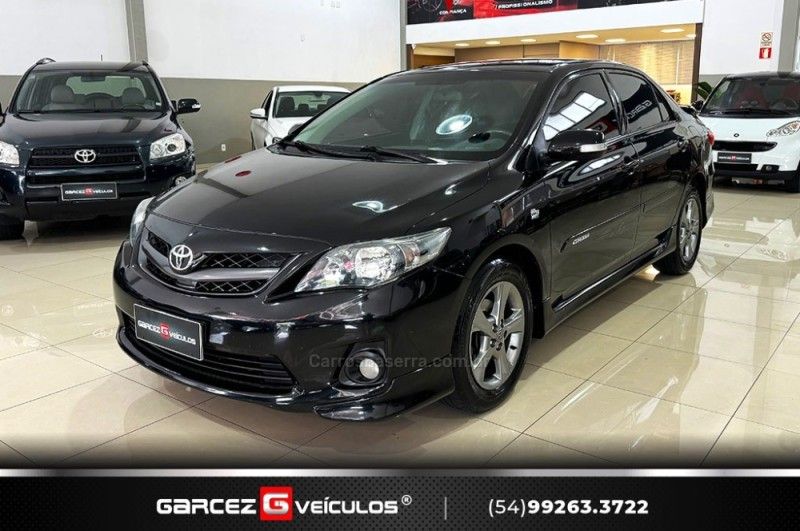 TOYOTA COROLLA 2.0 XRS 16V 2013/2014 GARCEZ VEÍCULOS BENTO GONÇALVES / Carros no Vale TOYOTA COROLLA 2.0 XRS 16V 2013/2014 GARCEZ VEÍCULOS BENTO GONÇALVES / Carros no Vale