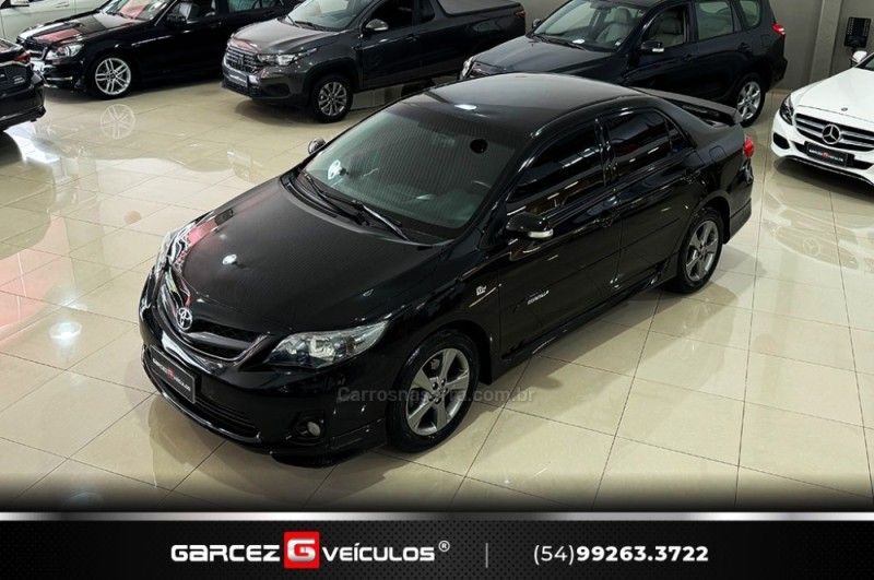TOYOTA COROLLA 2.0 XRS 16V 2013/2014 GARCEZ VEÍCULOS BENTO GONÇALVES / Carros no Vale TOYOTA COROLLA 2.0 XRS 16V 2013/2014 GARCEZ VEÍCULOS BENTO GONÇALVES / Carros no Vale