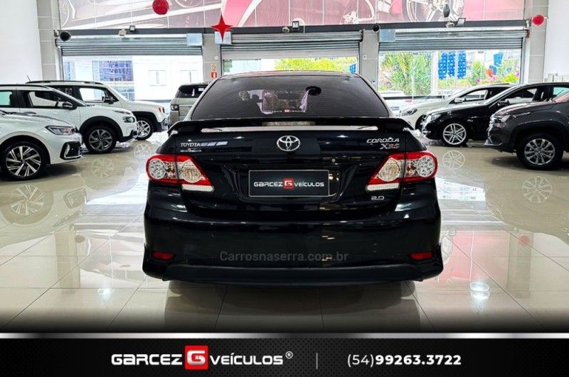 TOYOTA COROLLA 2.0 XRS 16V 2013/2014 GARCEZ VEÍCULOS BENTO GONÇALVES / Carros no Vale TOYOTA COROLLA 2.0 XRS 16V 2013/2014 GARCEZ VEÍCULOS BENTO GONÇALVES / Carros no Vale