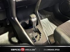 TOYOTA YARIS 1.5 16V SEDAN XL PLUS TECH MULTIDRIVE3 2021/2022 GARCEZ VEÍCULOS BENTO GONÇALVES / Carros no Vale
