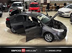 TOYOTA YARIS 1.5 16V SEDAN XL PLUS TECH MULTIDRIVE3 2021/2022 GARCEZ VEÍCULOS BENTO GONÇALVES / Carros no Vale