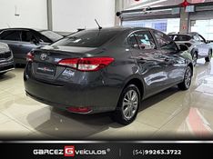 TOYOTA YARIS 1.5 16V SEDAN XL PLUS TECH MULTIDRIVE3 2021/2022 GARCEZ VEÍCULOS BENTO GONÇALVES / Carros no Vale