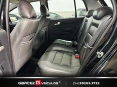 VOLKSWAGEN CROSSFOX 1.6 MI 8V 2005/2006 GARCEZ VEÍCULOS BENTO GONÇALVES / Carros no Vale