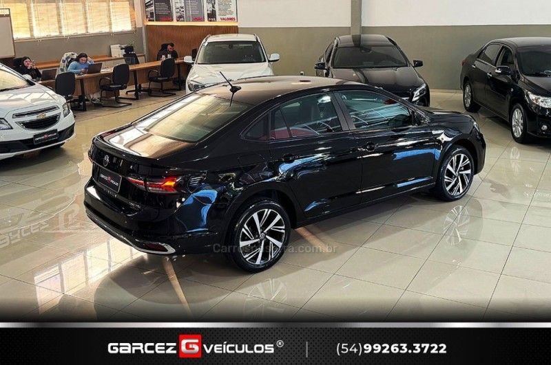 VOLKSWAGEN VIRTUS 1.0 200 TSI HIGHLINE 2023/2023 GARCEZ VEÍCULOS BENTO GONÇALVES / Carros no Vale