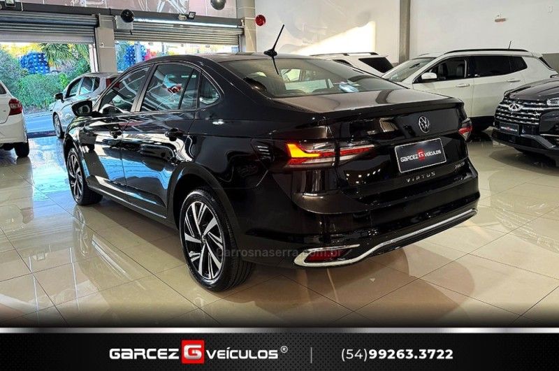 VOLKSWAGEN VIRTUS 1.0 200 TSI HIGHLINE 2023/2023 GARCEZ VEÍCULOS BENTO GONÇALVES / Carros no Vale