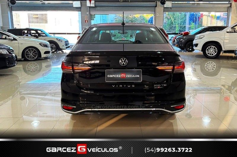 VOLKSWAGEN VIRTUS 1.0 200 TSI HIGHLINE 2023/2023 GARCEZ VEÍCULOS BENTO GONÇALVES / Carros no Vale