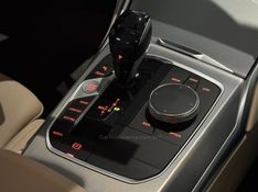 BMW 320I 2.0 16V TURBO ACTIVE 2020/2020 GRIFFCAR MULTIMARCAS DOIS IRMÃOS / Carros no Vale