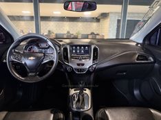 CHEVROLET CRUZE 1.4 TURBO LT 16V 2022/2023 GRIFFCAR MULTIMARCAS DOIS IRMÃOS / Carros no Vale
