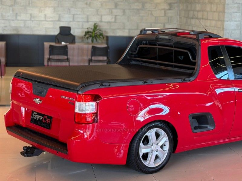 CHEVROLET MONTANA 1.4 MPFI LS CS 8V 2014/2014 GRIFFCAR MULTIMARCAS DOIS IRMÃOS / Carros no Vale