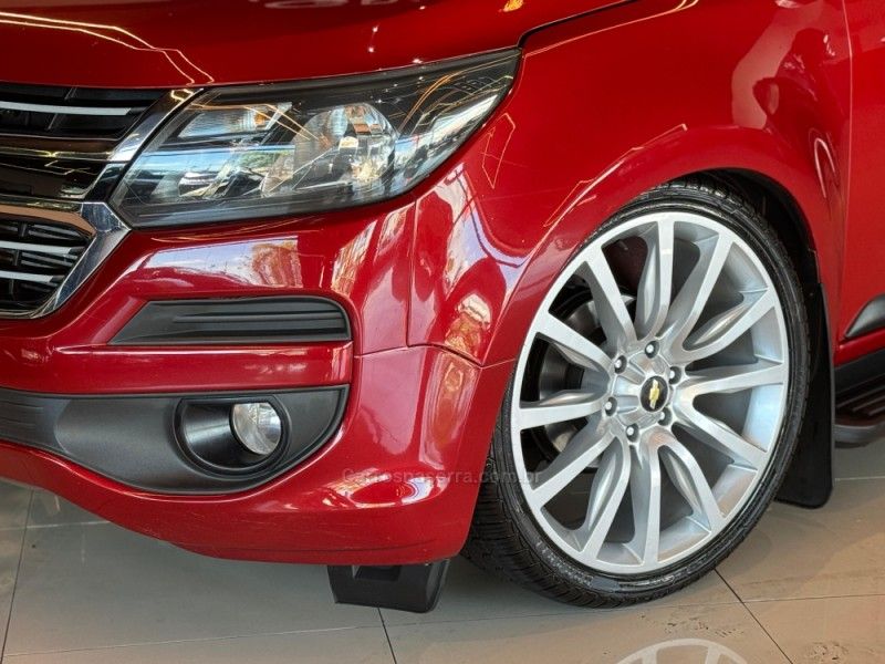 CHEVROLET S10 2.8 LT 4X2 CD 16V TURBO 2016/2017 GRIFFCAR MULTIMARCAS DOIS IRMÃOS / Carros no Vale CHEVROLET S10 2.8 LT 4X2 CD 16V TURBO 2016/2017 GRIFFCAR MULTIMARCAS DOIS IRMÃOS / Carros no Vale