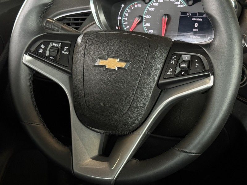 CHEVROLET TRACKER 1.4 16V PREMIER TURBO 2018/2018 GRIFFCAR MULTIMARCAS DOIS IRMÃOS / Carros no Vale