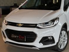 CHEVROLET TRACKER 1.4 16V PREMIER TURBO 2018/2018 GRIFFCAR MULTIMARCAS DOIS IRMÃOS / Carros no Vale