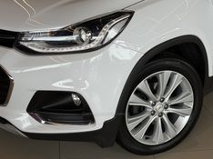 CHEVROLET TRACKER 1.4 16V PREMIER TURBO 2018/2018 GRIFFCAR MULTIMARCAS DOIS IRMÃOS / Carros no Vale