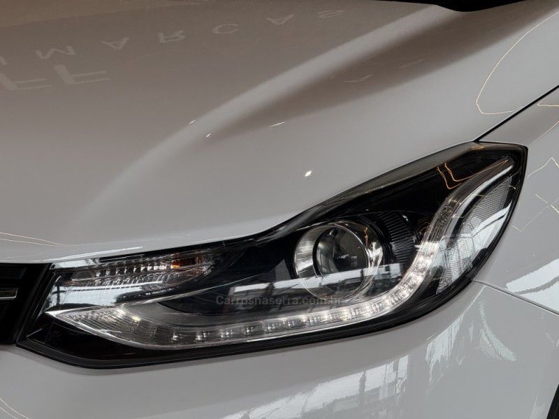 CHEVROLET TRACKER 1.4 16V PREMIER TURBO 2018/2018 GRIFFCAR MULTIMARCAS DOIS IRMÃOS / Carros no Vale