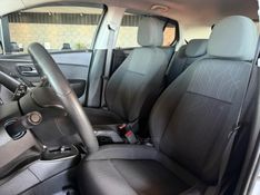 CHEVROLET TRACKER 1.4 16V TURBO LT 2019/2019 GRIFFCAR MULTIMARCAS DOIS IRMÃOS / Carros no Vale