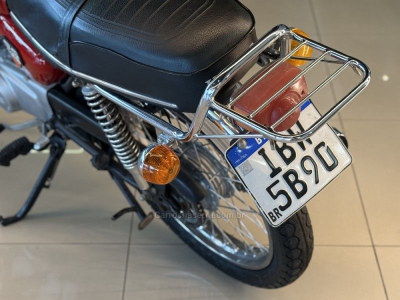 Honda Motos CG 125 ML 1981/1981 GRIFFCAR MULTIMARCAS DOIS IRMÃOS / Carros no Vale