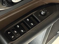 JEEP COMMANDER 1.3 OVERLAND T270 16V 4X2 TURBO 2023/2023 GRIFFCAR MULTIMARCAS DOIS IRMÃOS / Carros no Vale