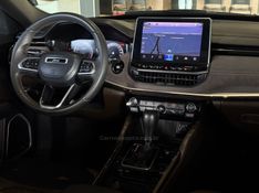 JEEP COMMANDER 1.3 OVERLAND T270 16V 4X2 TURBO 2023/2023 GRIFFCAR MULTIMARCAS DOIS IRMÃOS / Carros no Vale