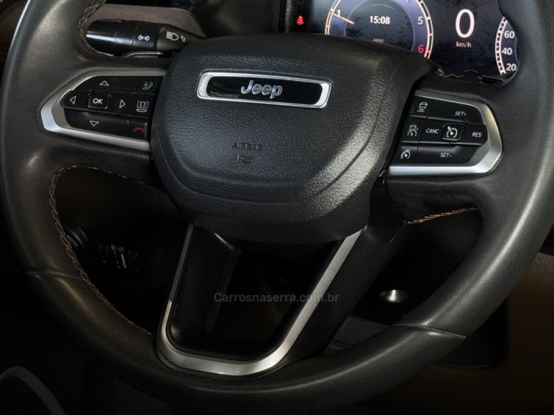 JEEP COMMANDER 1.3 OVERLAND T270 16V 4X2 TURBO 2023/2023 GRIFFCAR MULTIMARCAS DOIS IRMÃOS / Carros no Vale JEEP COMMANDER 1.3 OVERLAND T270 16V 4X2 TURBO 2023/2023 GRIFFCAR MULTIMARCAS DOIS IRMÃOS / Carros no Vale