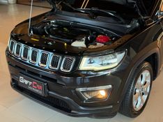 JEEP COMPASS 2.0 16V LONGITUDE 2021/2021 GRIFFCAR MULTIMARCAS DOIS IRMÃOS / Carros no Vale