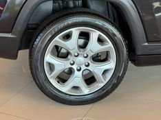 JEEP COMPASS 2.0 16V LONGITUDE 2021/2021 GRIFFCAR MULTIMARCAS DOIS IRMÃOS / Carros no Vale