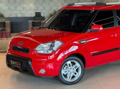 KIA SOUL 1.6 EX 16V 2009/2010 GRIFFCAR MULTIMARCAS DOIS IRMÃOS / Carros no Vale