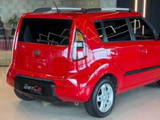 KIA SOUL 1.6 EX 16V 2009/2010 GRIFFCAR MULTIMARCAS DOIS IRMÃOS / Carros no Vale