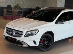 MERCEDES-BENZ GLA 200 1.6 CGI VISION 16V TURBO 2014/2015 GRIFFCAR MULTIMARCAS DOIS IRMÃOS / Carros no Vale