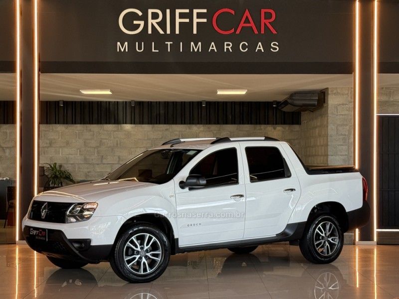 RENAULT OROCH 1.6 16V EXPRESS 2019/2020 GRIFFCAR MULTIMARCAS DOIS IRMÃOS / Carros no Vale